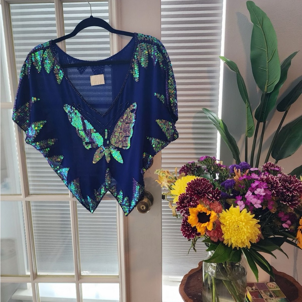 Gorgeous Butterfly Top 🦋 💫